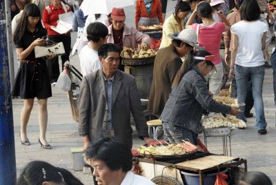 Street Hawkers - Go 1 meter for your next meal 062.jpg