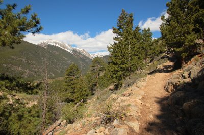 Lawn Lake trail