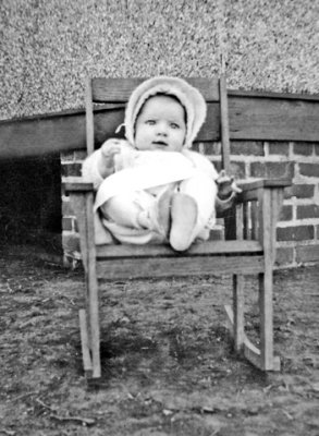 Toots (Leatrice) in rocker, Villisca