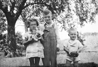 Dorothy, Don and Deane