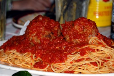 Sphaghetti & Meatballs