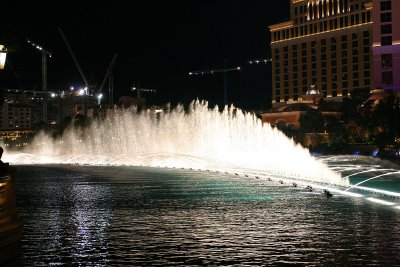 Dancing fountains at the Bellagio