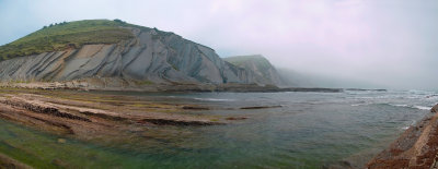 Acantilados Zumaia.jpg