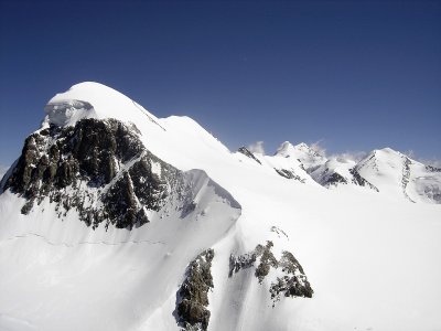 Montaas Alpinas.jpg