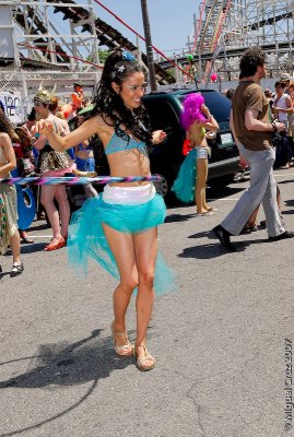 mermaidparade07-265.jpg