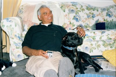 Manuel, his dog and his music