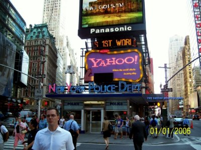 times square nypd post