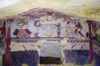Underground Etruscan Tomb (1)