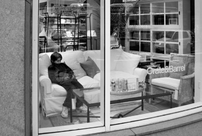 Crate&Barrel
