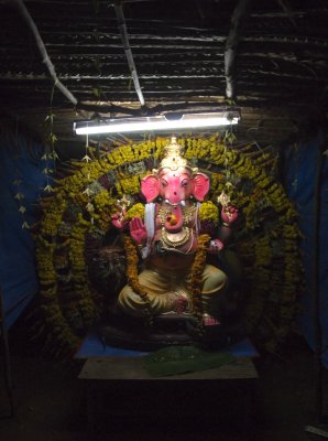 Roadside Ganesh shrine