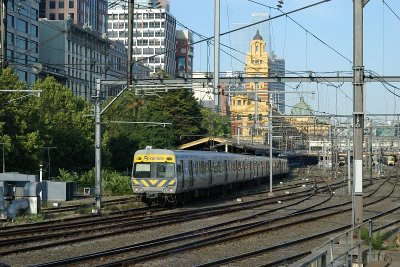 Flinders St