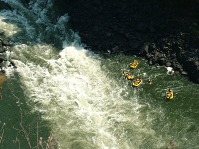 Rafts going in at Rapid 1 on the Mighty Zambesi.JPG