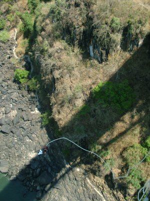 Lee Bungee 4 Victoria Falls Bridge.JPG