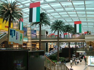 1537 3rd December 06 Dubai Festival City Mall.JPG