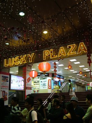 Lucky Plaza Orchard Road Singapore.JPG