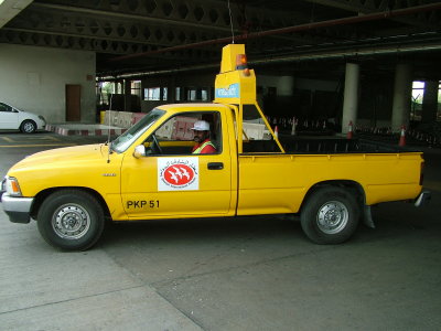 Pick Up 1995 Follow me13 PKP51 Toyota Hilux 1.5T RMP13