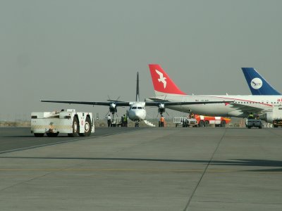 1605 13th March 07 Busy Ramp at Sharjah Airport.JPG