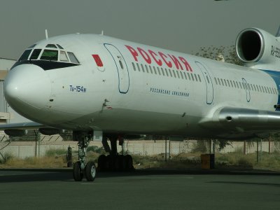 1553 26th March 07 TU-154m Sharjah Airport.JPG