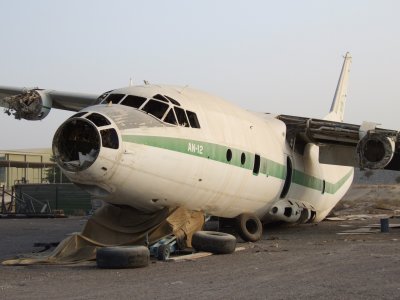 1738 10th September 07 AN12 gradually being dismantled at Sharjah Airport.JPG