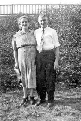 Grandma and Grandpa Mesker.jpg