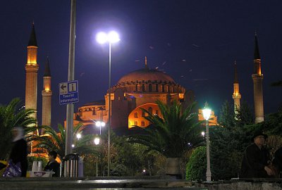 Aya Sofya (St Sofia) at night