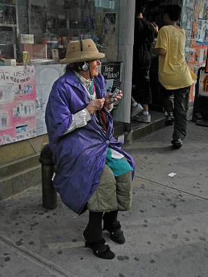 Chinatown Bus Stop