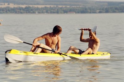 Evezõs srácok - Lads with oars.jpg