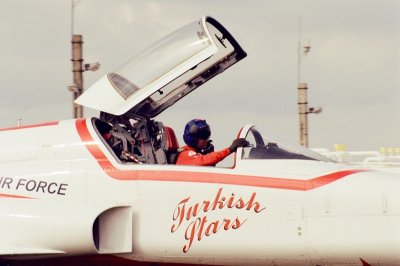 Trk Csillagok pilta - Turkish Stars pilot.jpg
