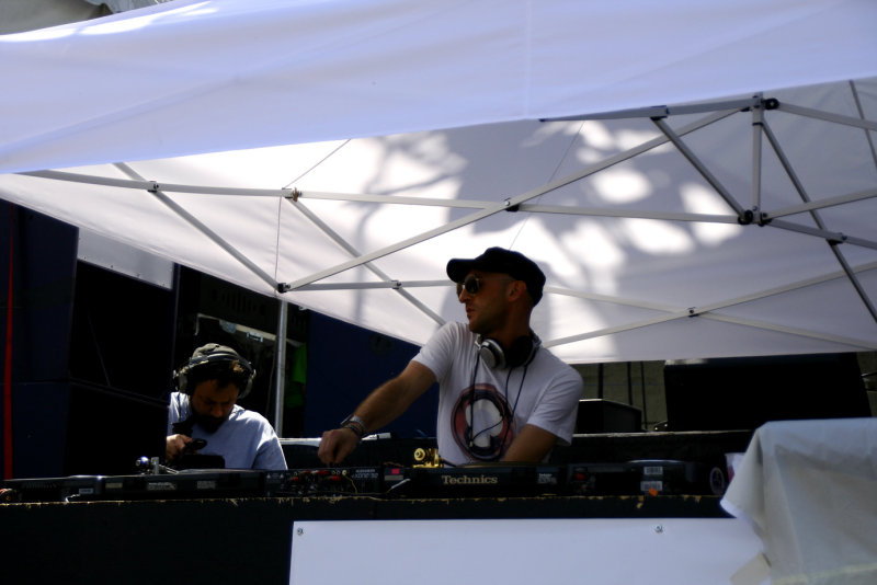 British DJ Damian Lazarus
