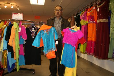 Laiq Ahmad shows us children''s clothing