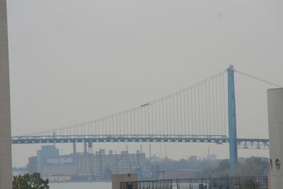 Ambassador Bridge to Canada