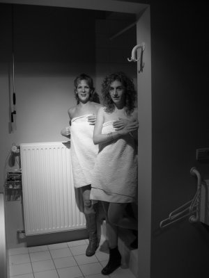 Speciaal voor Enrique : Ons dames uit de kleren ;-)