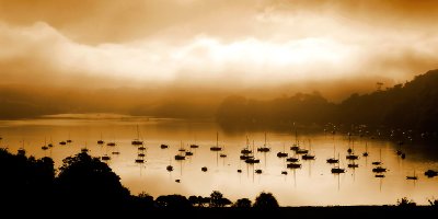 Morning mist at Dittisham