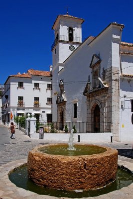 Fountain and church, Grazalema