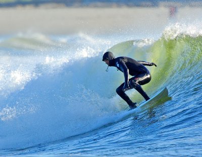 _JFF3195- Winter Surfing