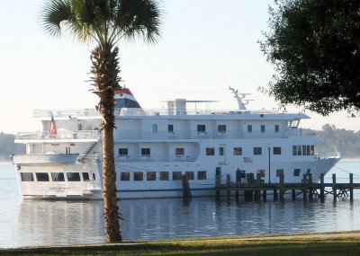 RIVER TOURS ON THE ST. JOHNS RIVER