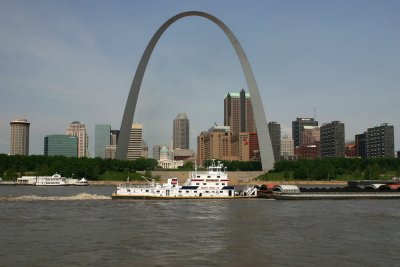 GATEWAY ARCH