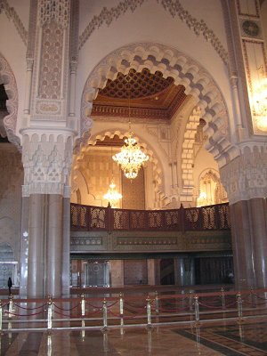 005 Casablanca - Hassan II Mosque - Women's gallery.JPG
