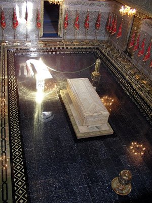 017 Rabat - Tomb floor.JPG