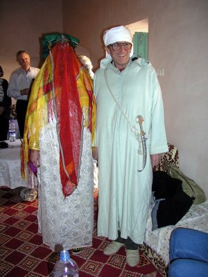 027 High Atlas - Yvonne & Tom - wedding garb.JPG