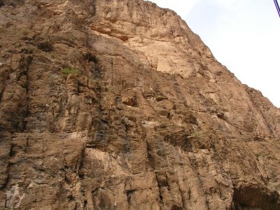 074 Tondra Gorge - Rock face.JPG