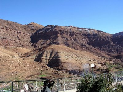 032 Ait Benhaddou - Lunch with a view.JPG