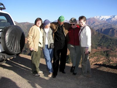 042 Enroute to Marrakech - Akmet & his 4 wives.JPG