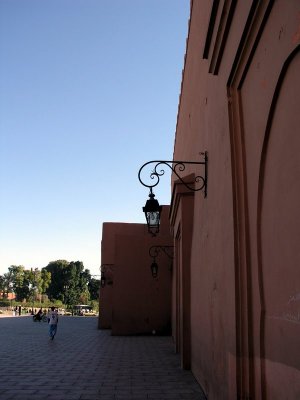 053 Marrakech - Graceful lanterns.JPG