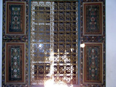 069 Marrakech - Ornate window.JPG