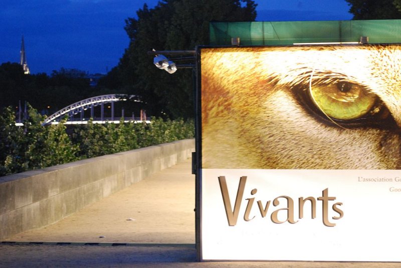 Vivants.