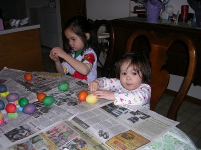 Colouring Eggs