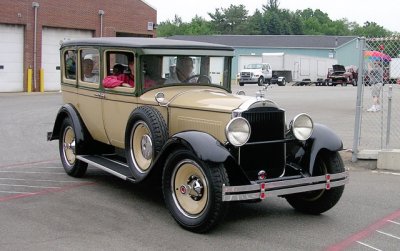 This Packard made it all the way -- even four laps?