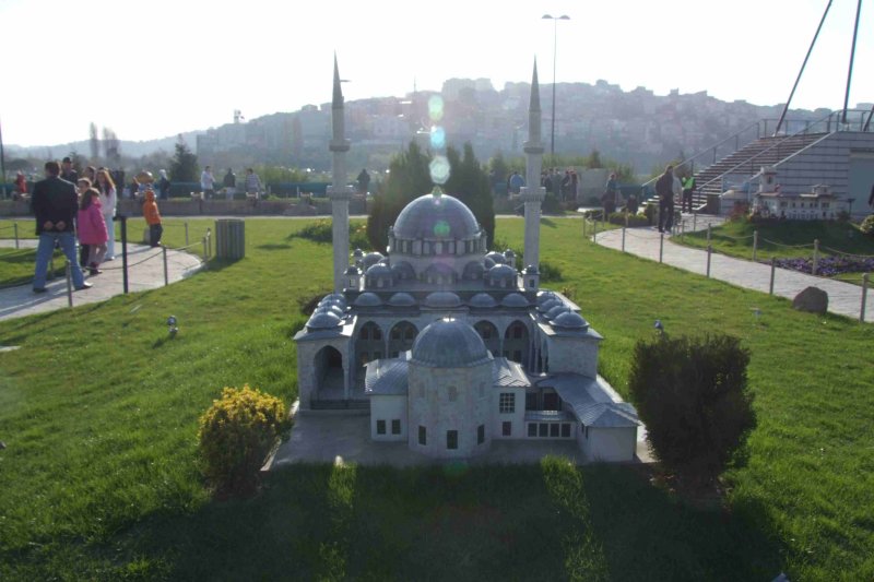 Ayub Sultan Mosque.JPG
