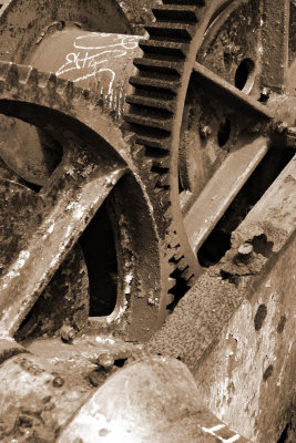 Sepia Gears